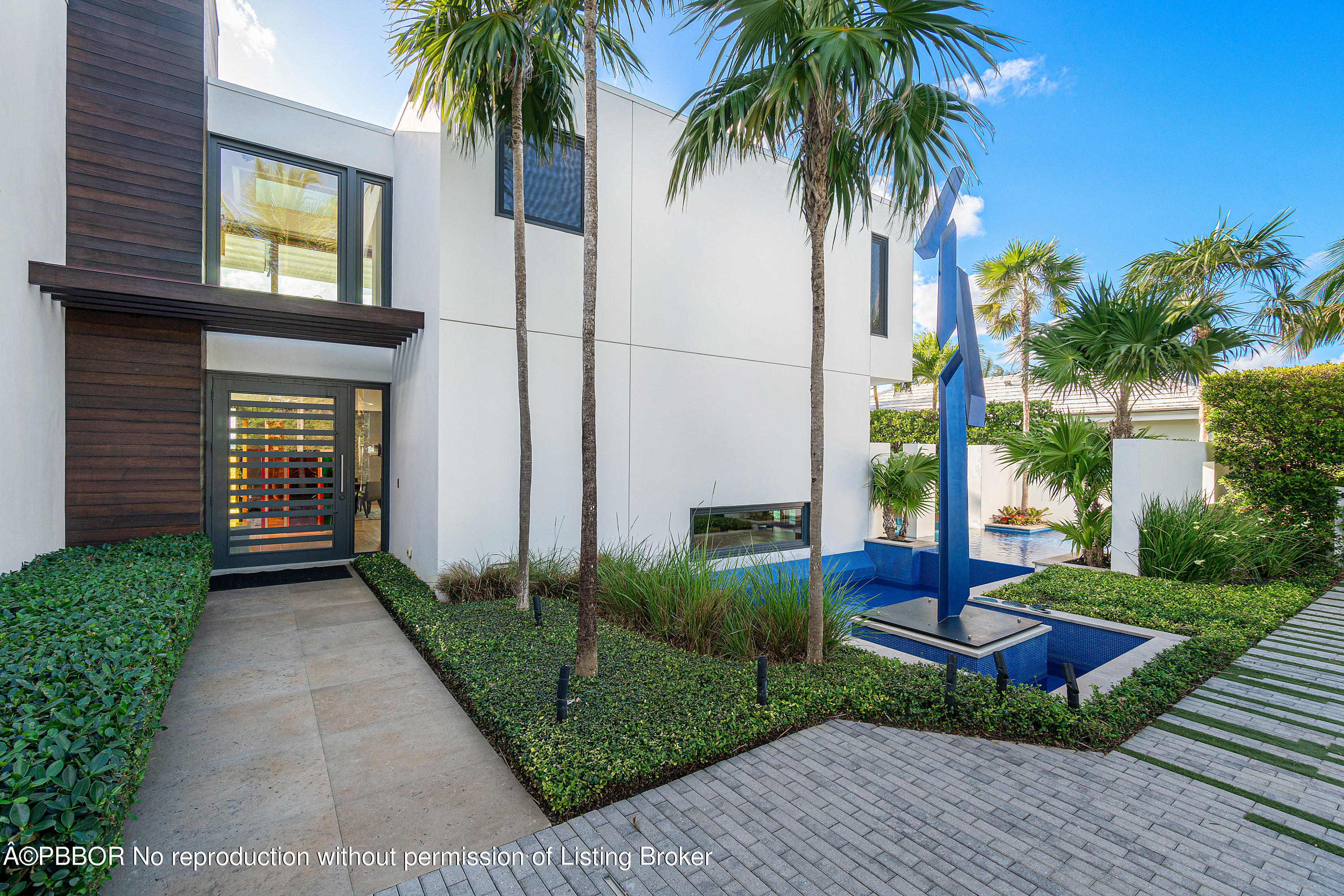 2288 Ibis Isle Road West Palm Beach, FL 33480 - Photo 3 of 57 front view