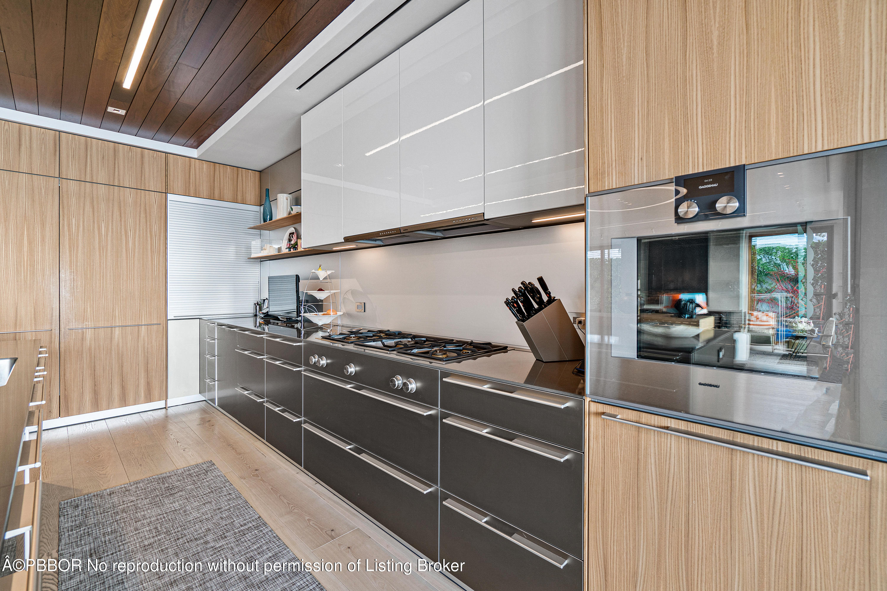 2288 Ibis Isle Road West Palm Beach, FL 33480 - Photo 22 of 57 kitchen