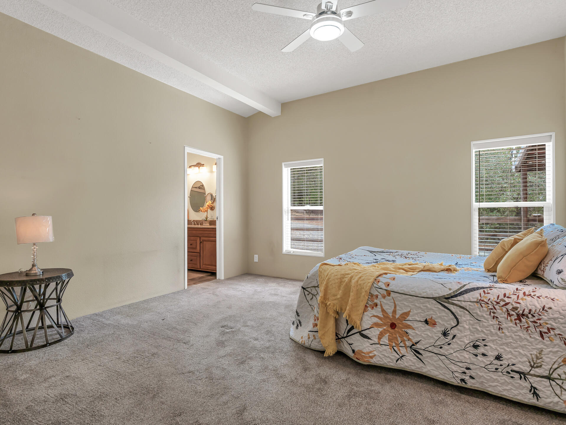 19394 Union School Road Redding, CA 96003 - Photo 26 of 40 Spacious Primary Bedroom
