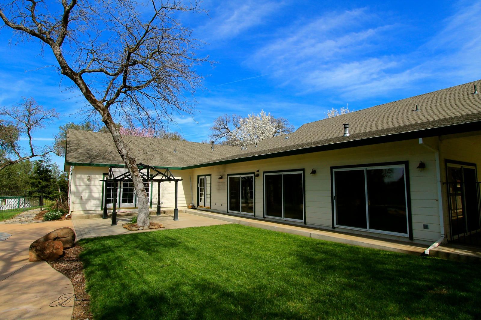 8850 Silver Bridge Road Palo Cedro, CA 96073 - Photo 11 of 42 silver11