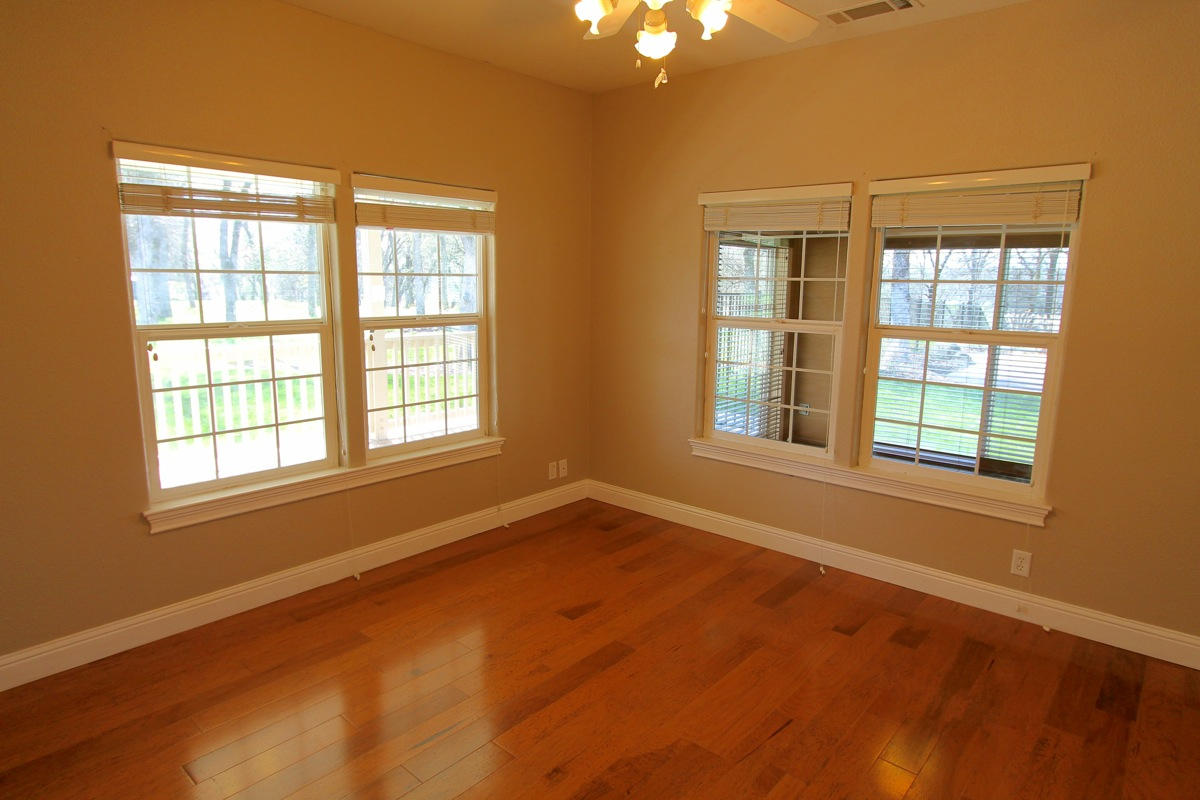 8850 Silver Bridge Road Palo Cedro, CA 96073 - Photo 30 of 42 silver_int15