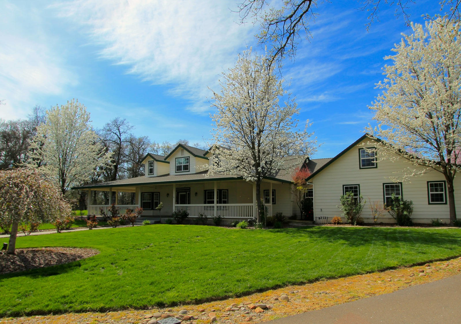 8850 Silver Bridge Road Palo Cedro, CA 96073 - Photo 4 of 42 silver05