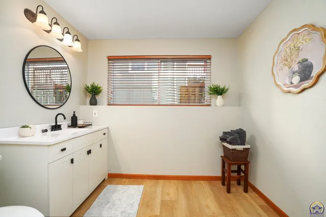 $355,000 | 495 13th Street, Tonganoxie, KS 66086