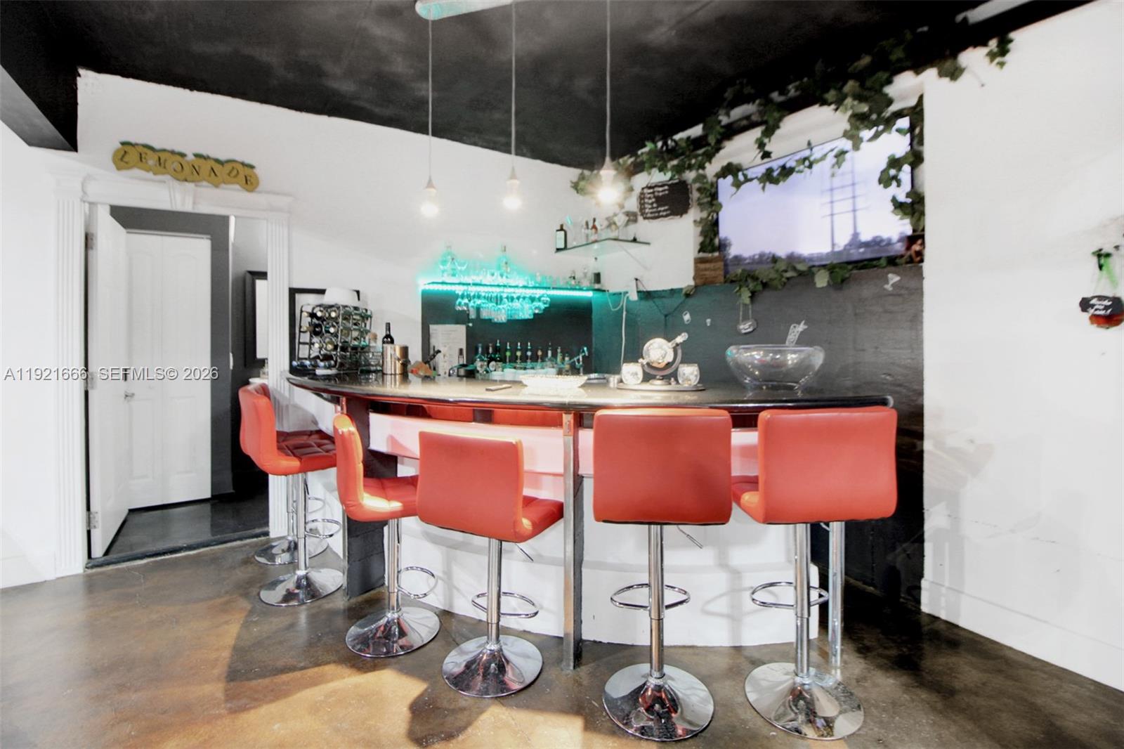 19870 Southwest 190th Street Miami, FL 33187 - Photo 30 of 31 a outdoor space with lots of tables and chairs