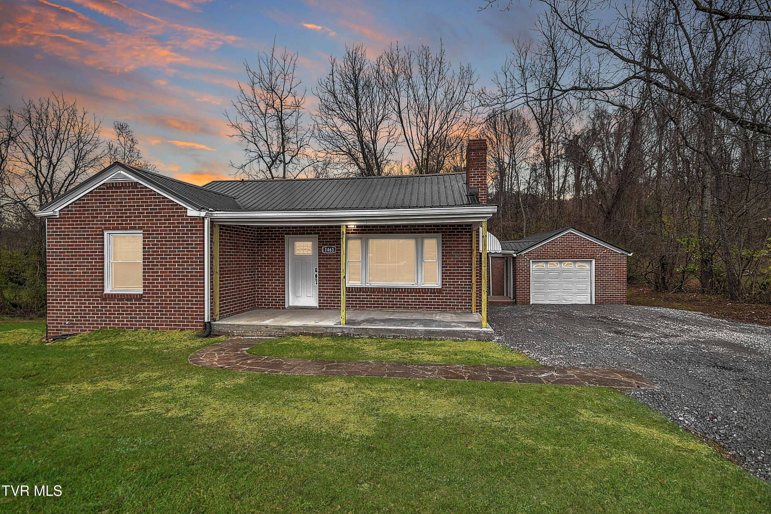 1463 Southside Road Elizabethton, TN 37643 - Photo 1 of 39 DSC_0511_2_3_4_5_6_7