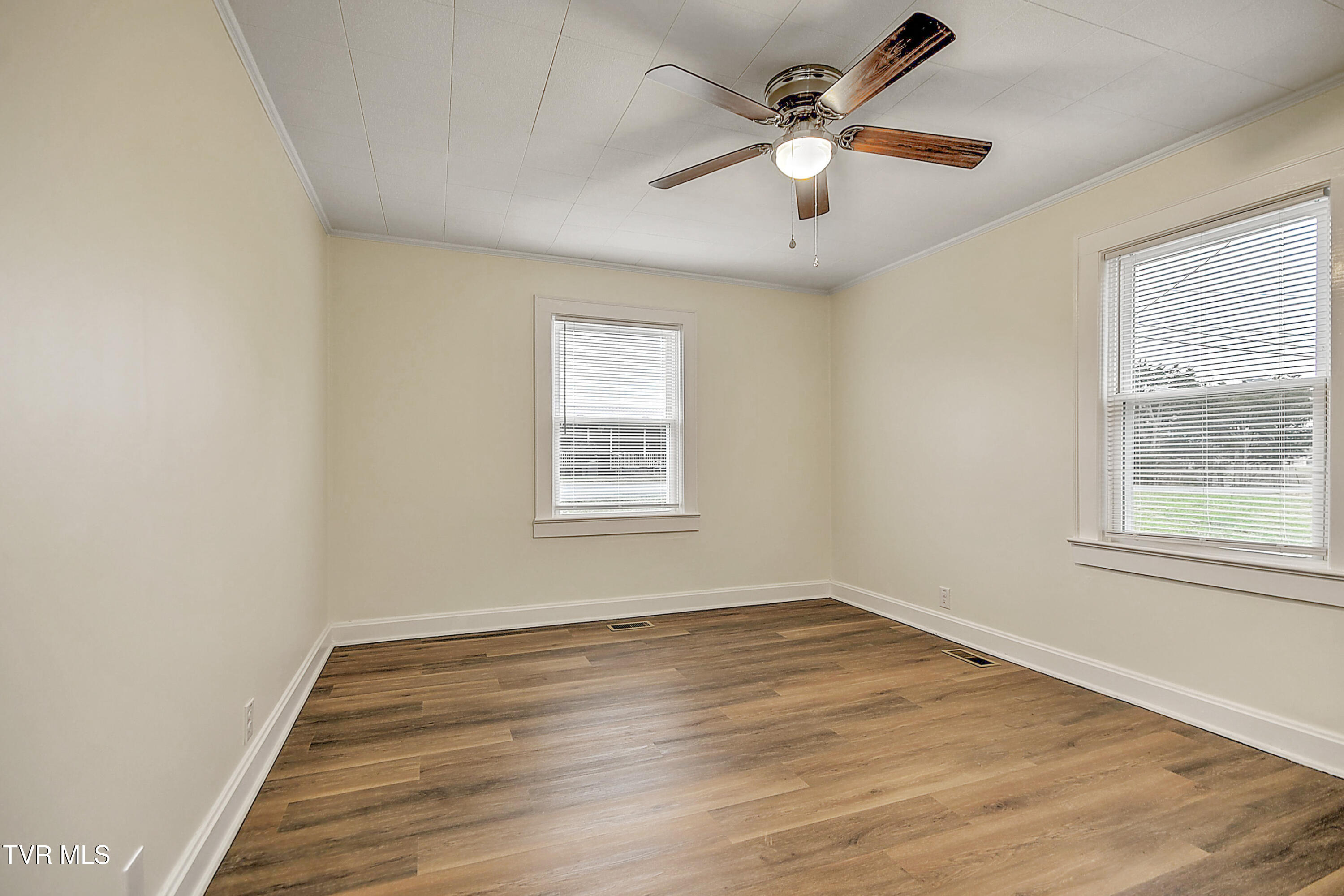 1463 Southside Road Elizabethton, TN 37643 - Photo 28 of 39 1463 Southside CP-29
