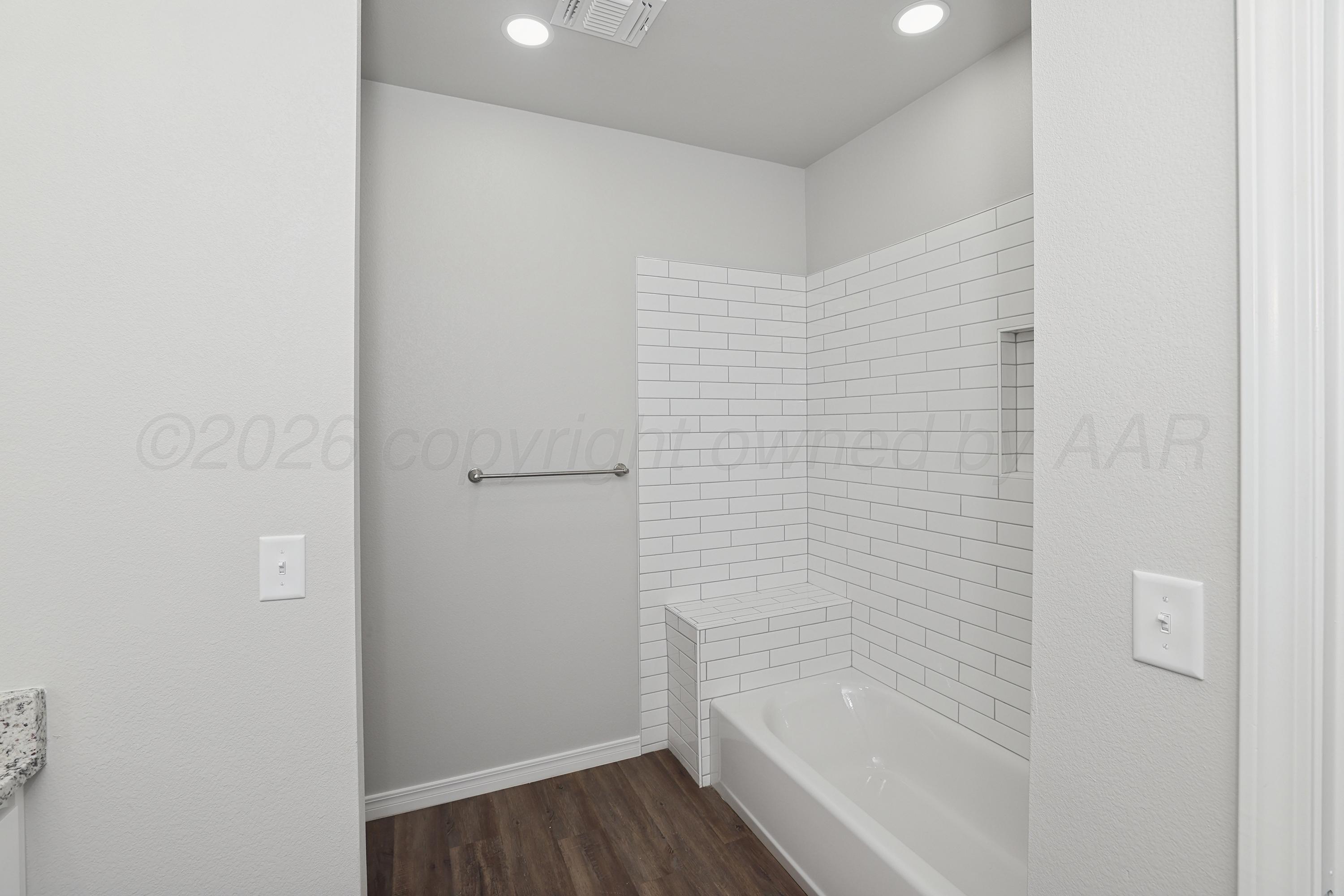 900 West Maple White Deer, TX 79097 - Photo 13 of 25 12-Primary Bath