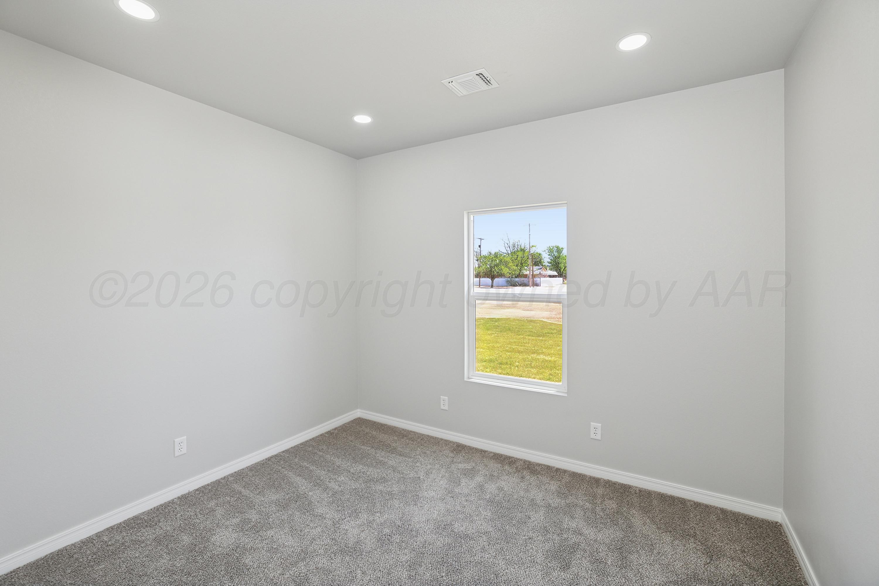 900 West Maple White Deer, TX 79097 - Photo 14 of 25 13-2nd Bedroom
