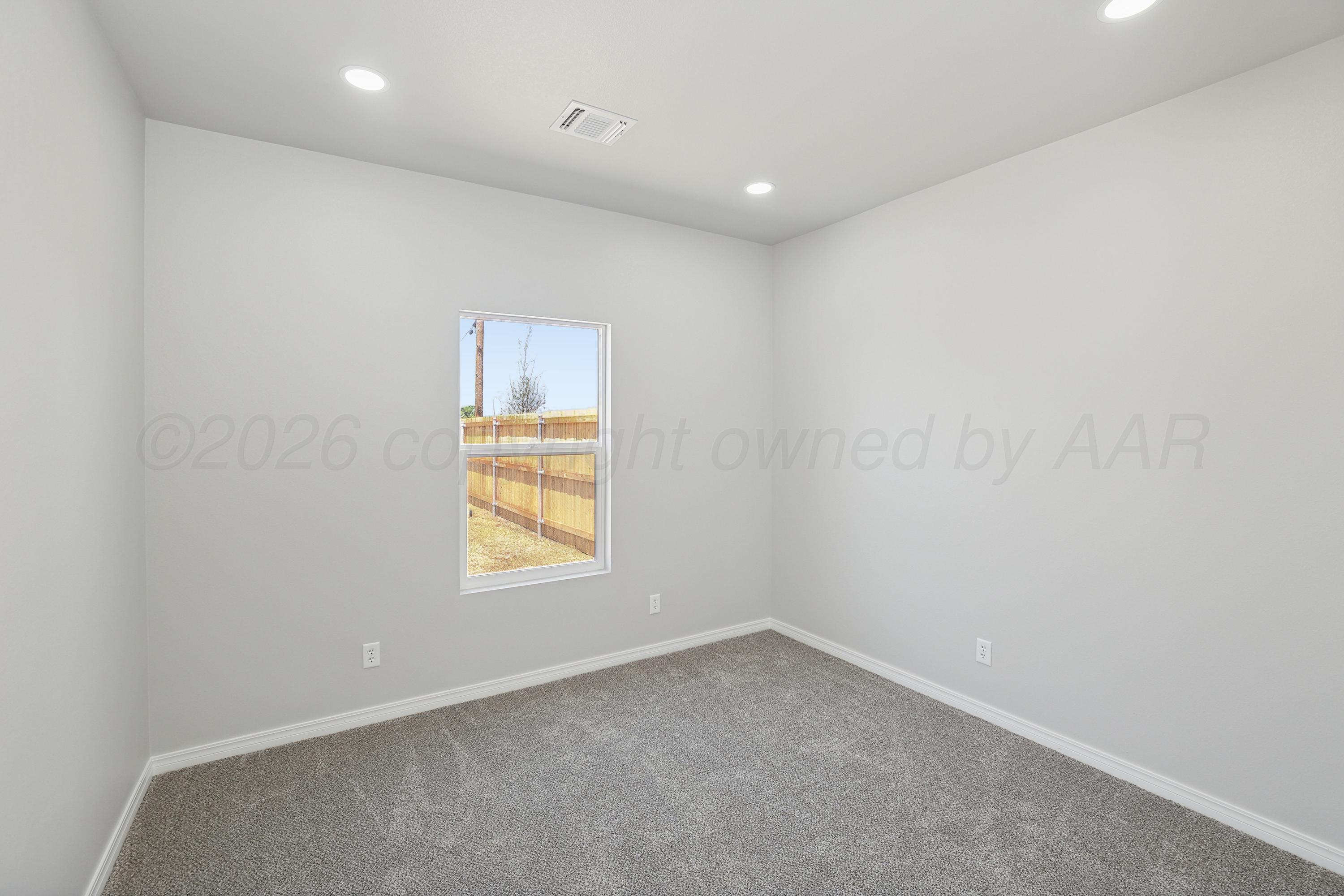 900 West Maple White Deer, TX 79097 - Photo 17 of 25 16-3rd Bedroom