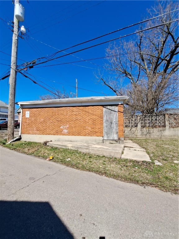 2211-2215 Rugby Road Dayton, OH 45406 - Photo 2 of 19 Gallery Image 2