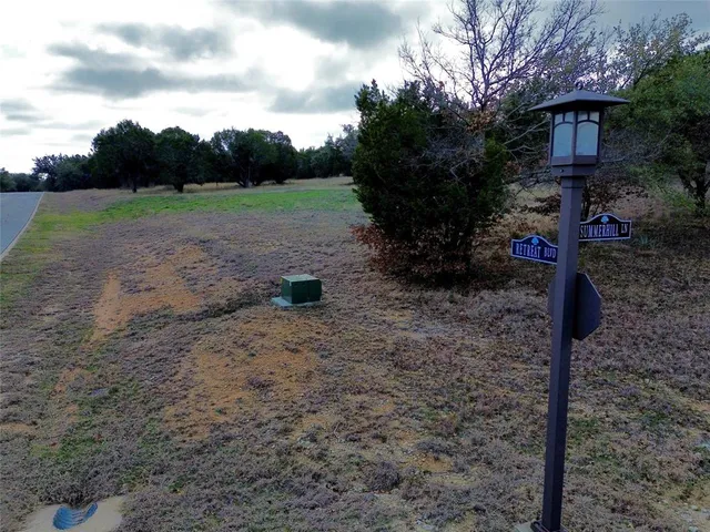 a view of a outdoor space