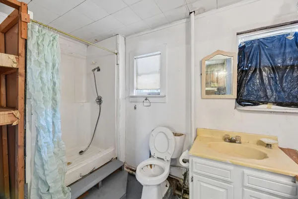 $169,900 | 4812 Spring Creek Road, Three Oaks, MI 49128