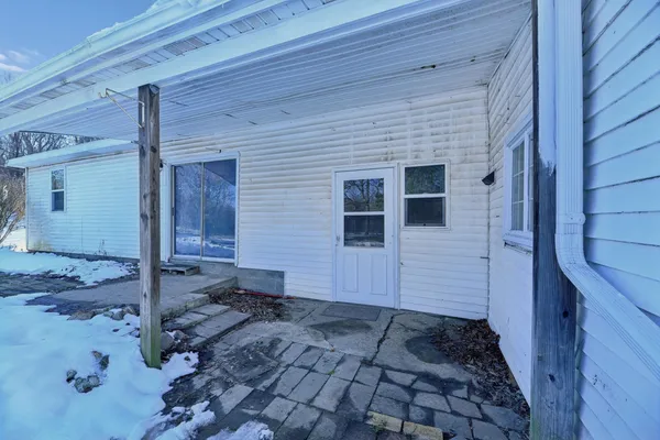 $169,900 | 4812 Spring Creek Road, Three Oaks, MI 49128
