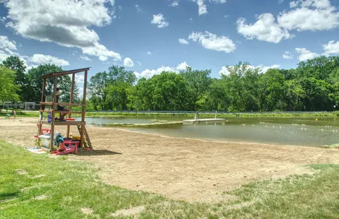 $1,675,000 | 83 Lakeview Parkway, Barrington, IL 60010
