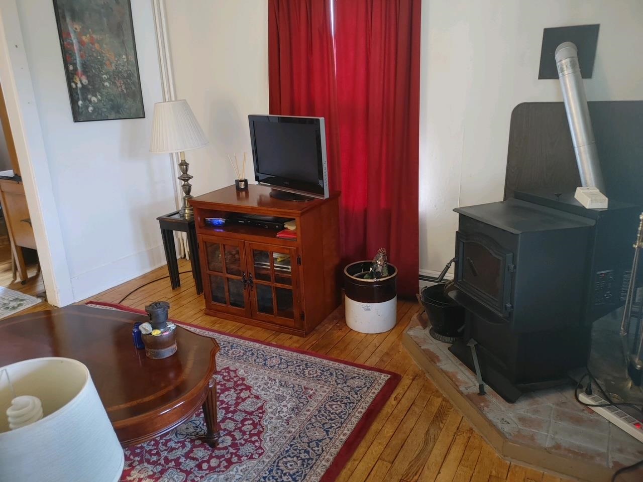 35 Mechanic Street Bennington, VT 05257 - Photo 3 of 11 Gallery Image 3
