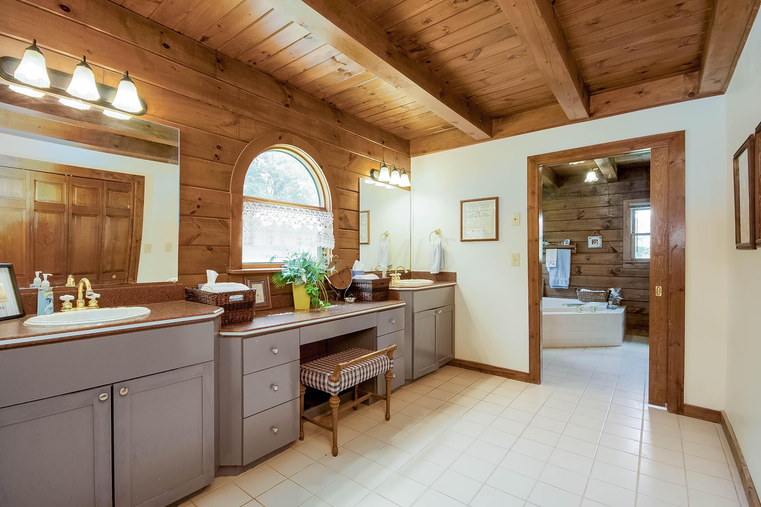 12760 Basil Road Northwest Baltimore, OH 43105 - Photo 27 of 59 Gallery Image 27