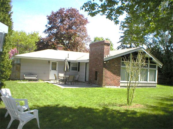 15 Wagner Road Stoneham, MA 02180 - Photo 4 of 19