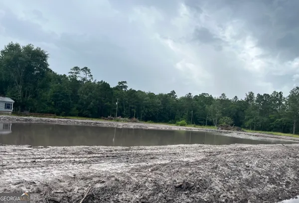 $64,900 | 647 Gibson Circle, Hortense, GA 31543