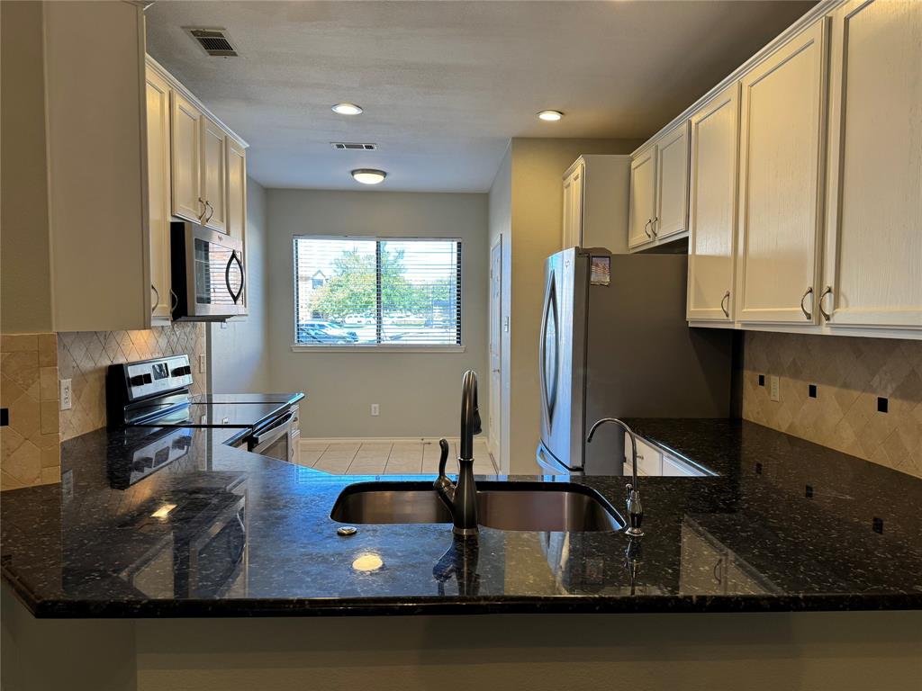 2026 Signal Ridge Place Rockwall, TX 75032 - Photo 3 of 31