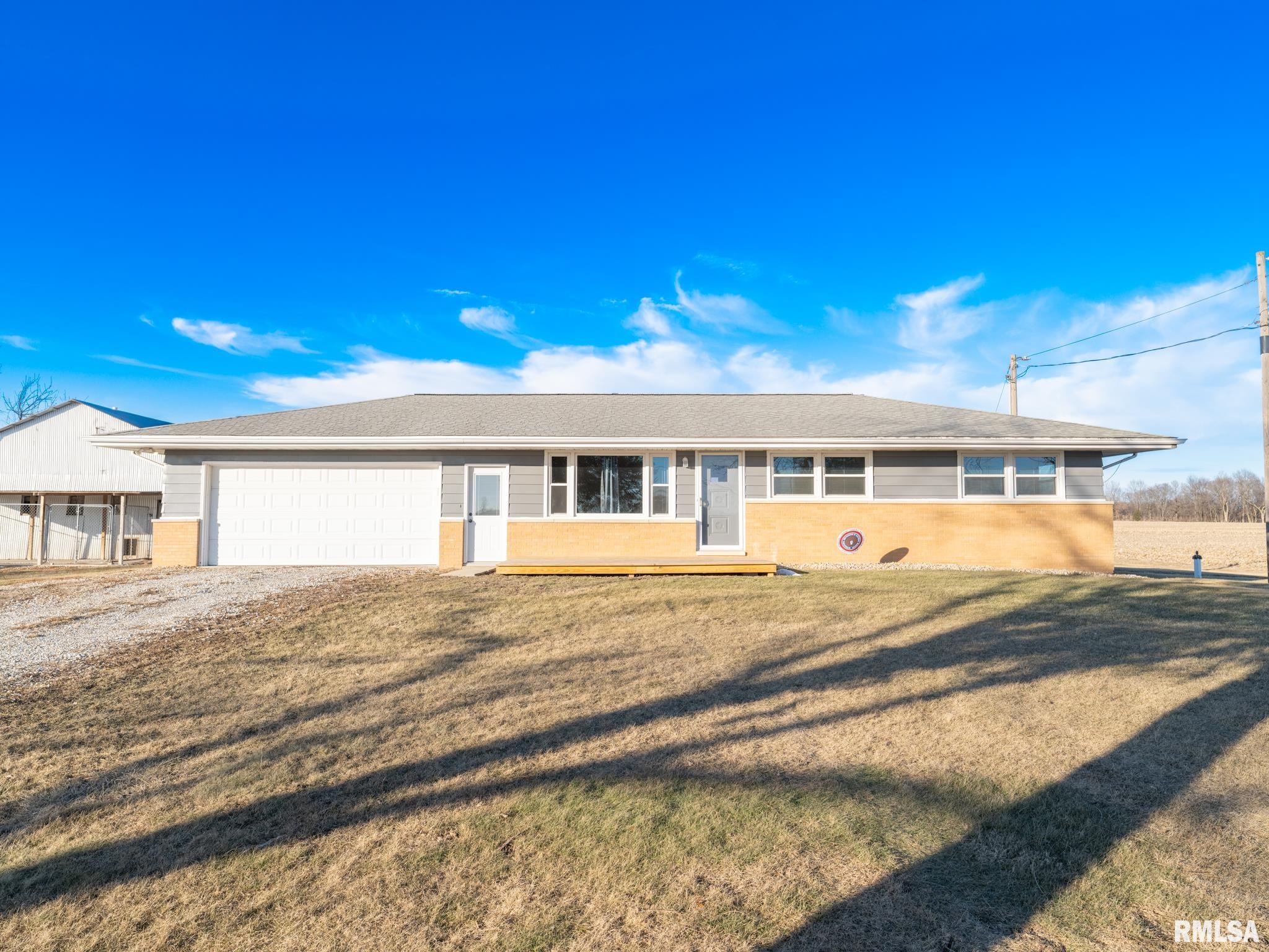 22515 East Birds Corner Road Farmington, IL 61531 - Photo 1 of 57