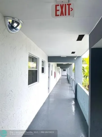 a view of livingroom