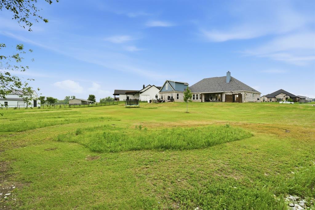 10210 Finch Road Sanger, TX 76266 - Photo 33 of 39