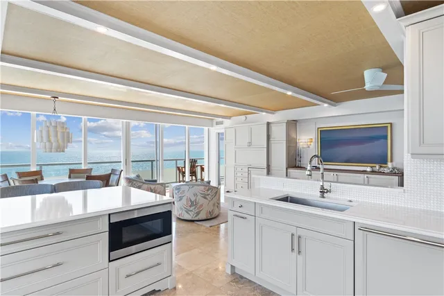 $8,500 | 3554 Ocean Drive, Unit 903N, Vero Beach, FL 32963