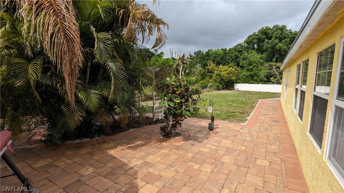 15476 Spring Line Lane Fort Myers, FL 33905 - Photo 29 of 34 Gallery Image 29