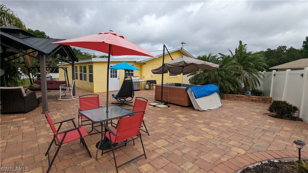 15476 Spring Line Lane Fort Myers, FL 33905 - Photo 32 of 34 Gallery Image 32