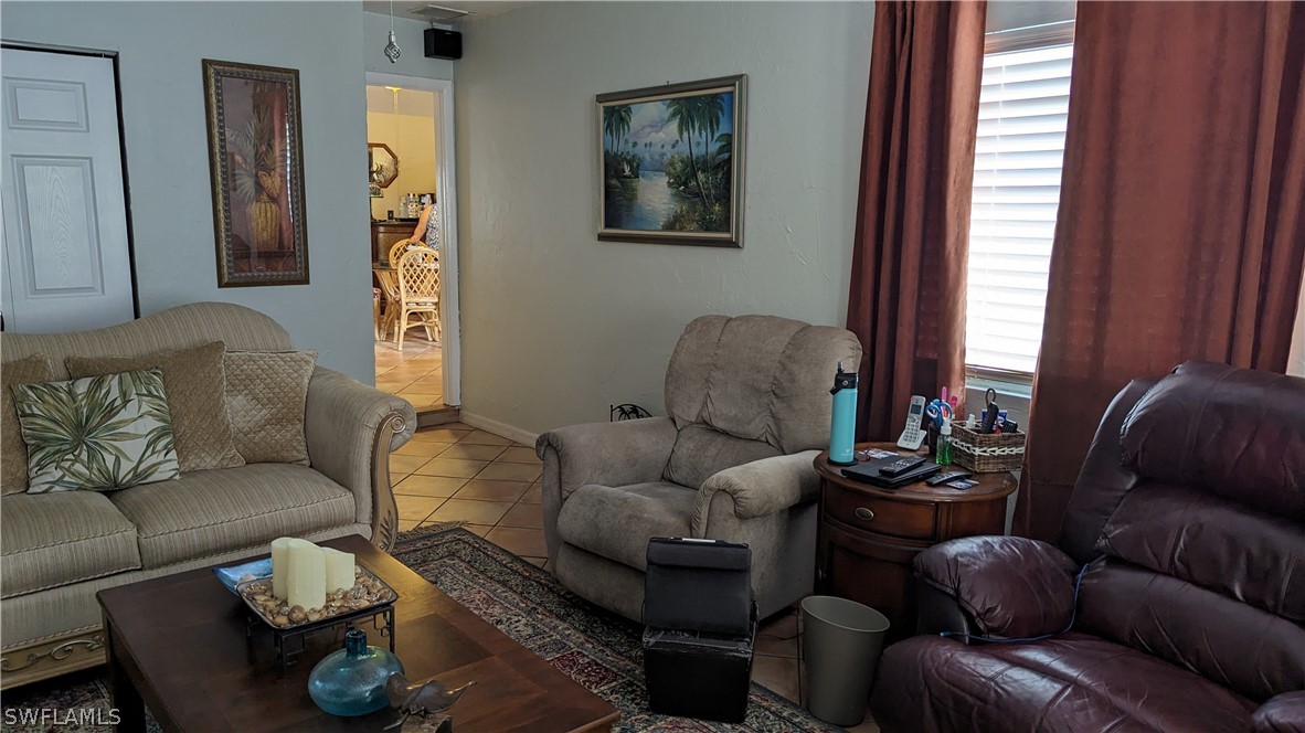 15476 Spring Line Lane Fort Myers, FL 33905 - Photo 6 of 34 Gallery Image 6