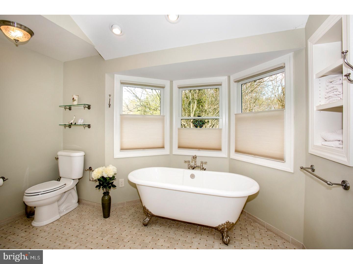18 Priory Road Princeton Junction, NJ 08550 - Photo 16 of 24