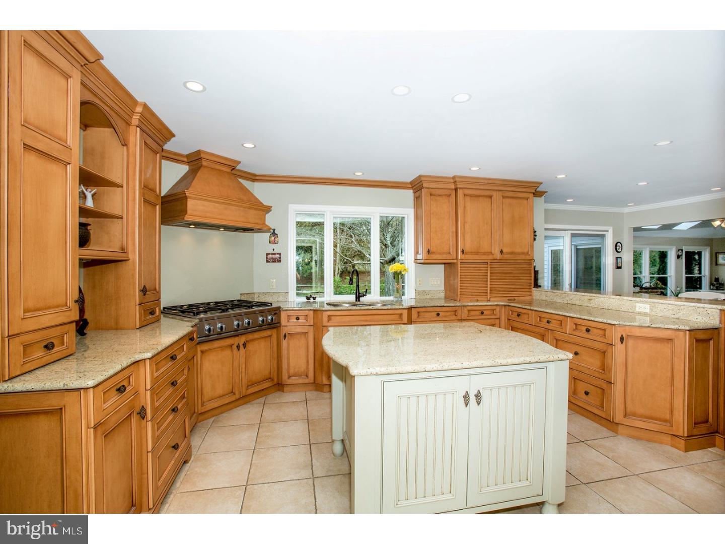 18 Priory Road Princeton Junction, NJ 08550 - Photo 10 of 24