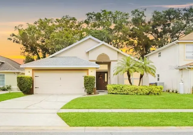 $2,500 | 2605 Chatham Circle, Kissimmee, FL 34746