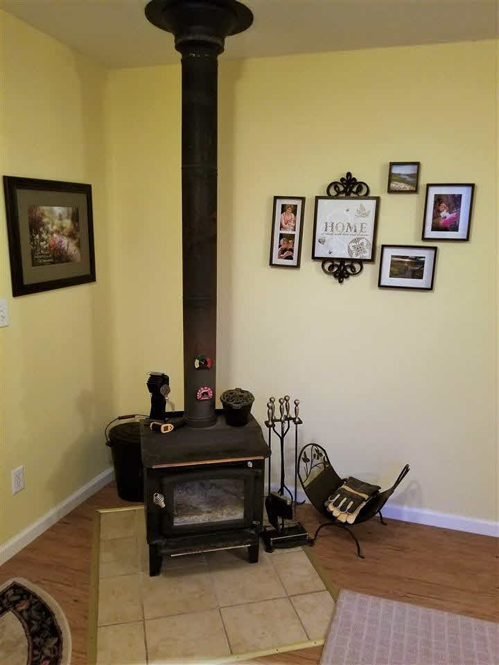 12283 Nichols Road Montrose, MI 48457 - Photo 16 of 44 21433860-15.JPG
