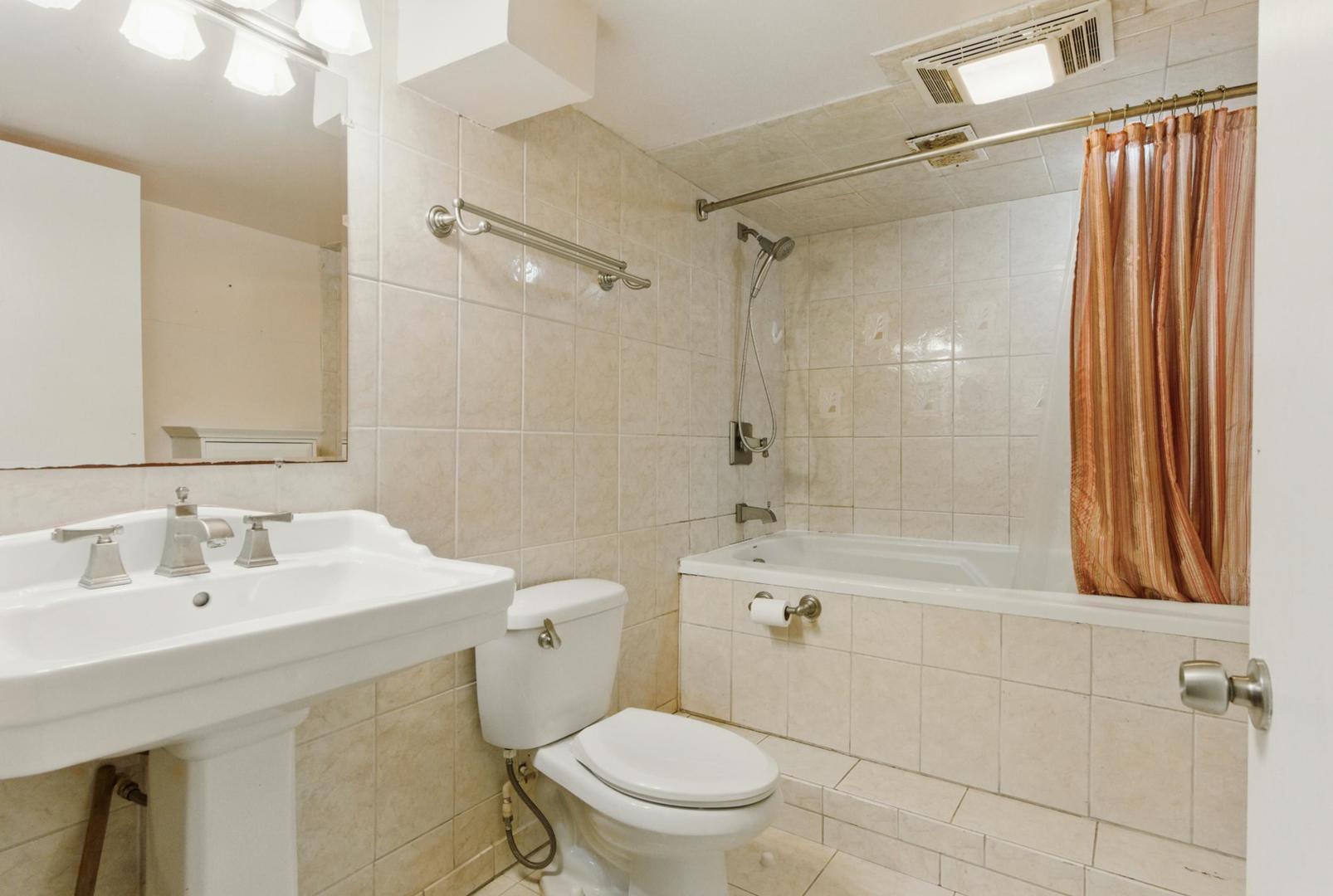 2236 Thornton Lansing Road Lansing, IL 60438 - Photo 16 of 21 Gallery Image 16