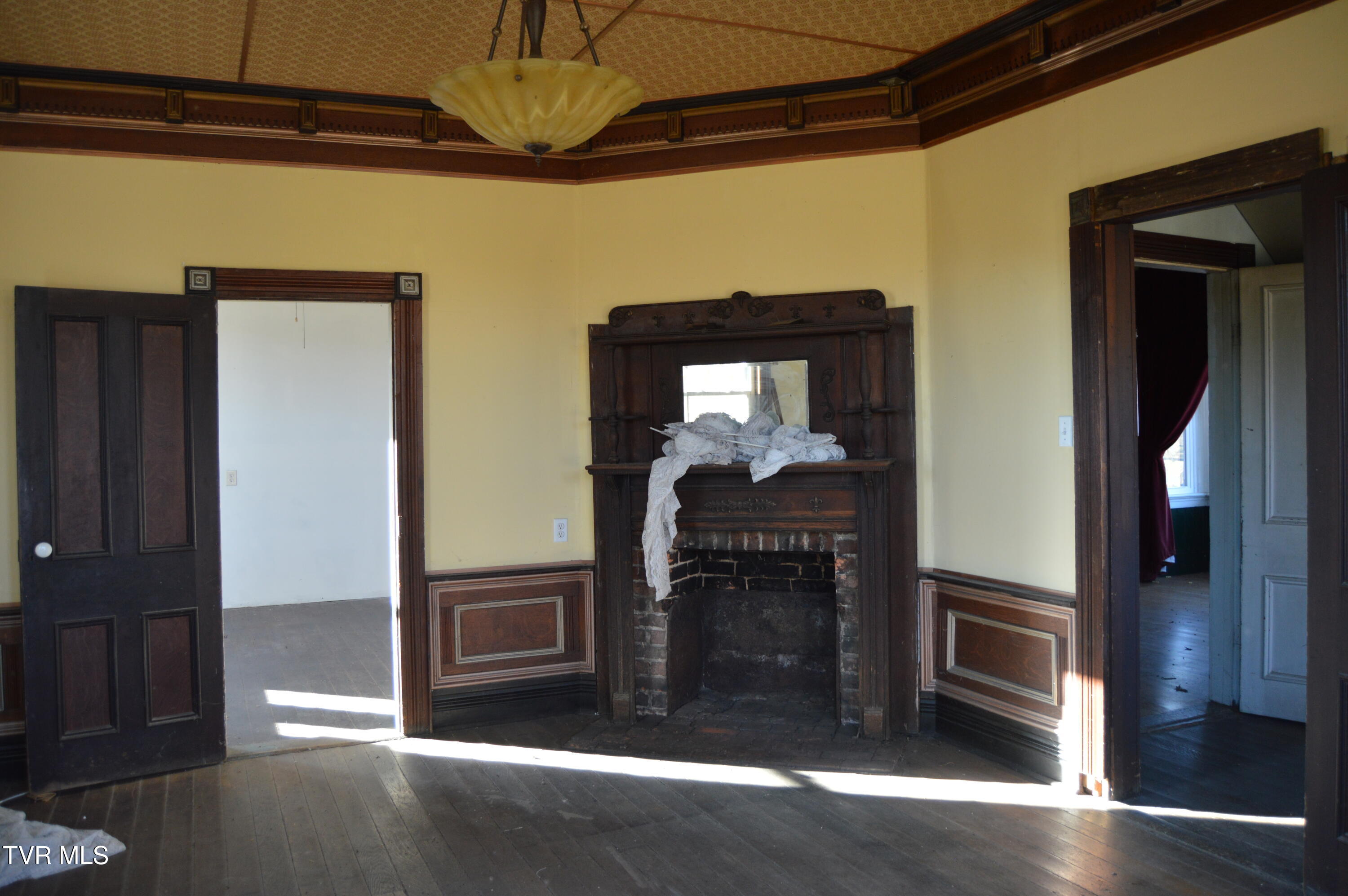 1663 Barkley Road Greeneville, TN 37745 - Photo 11 of 27 DSC_0378