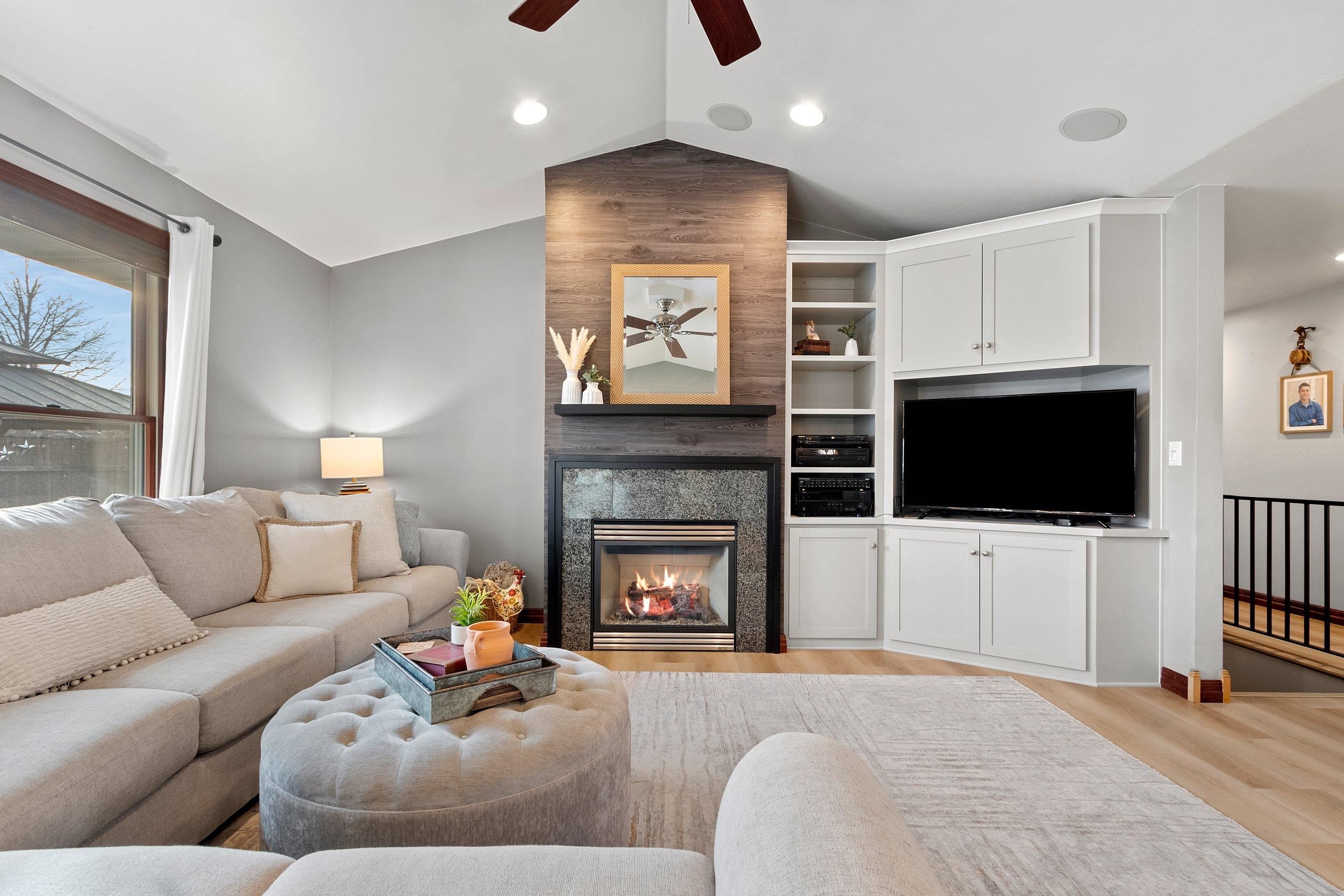 2141 Wheat Way Green Bay, WI 54311 - Photo 10 of 61