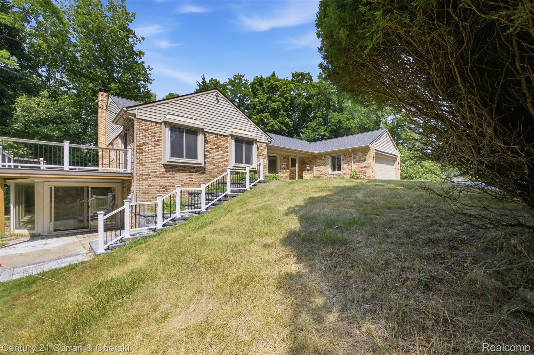 35903 Howard Road Farmington, MI 48331 - Photo 38 of 43 02.jpg