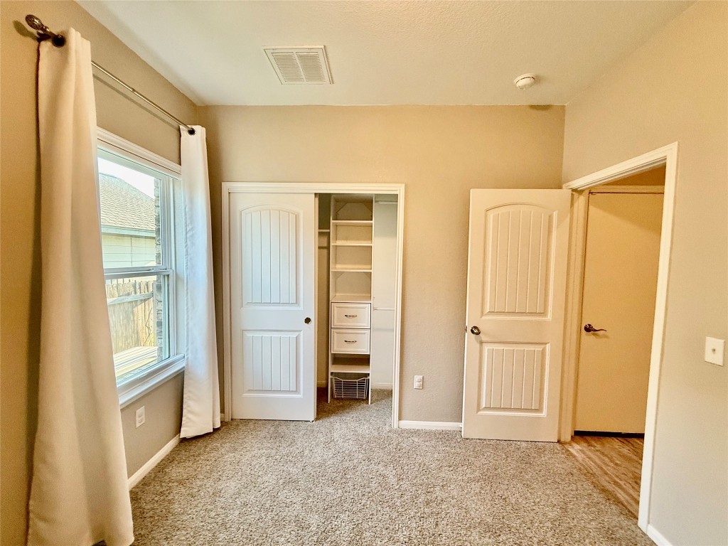 305 Rusk Bluff Avenue Leander, TX 78641 - Photo 28 of 34 a view of entryway with bathroom