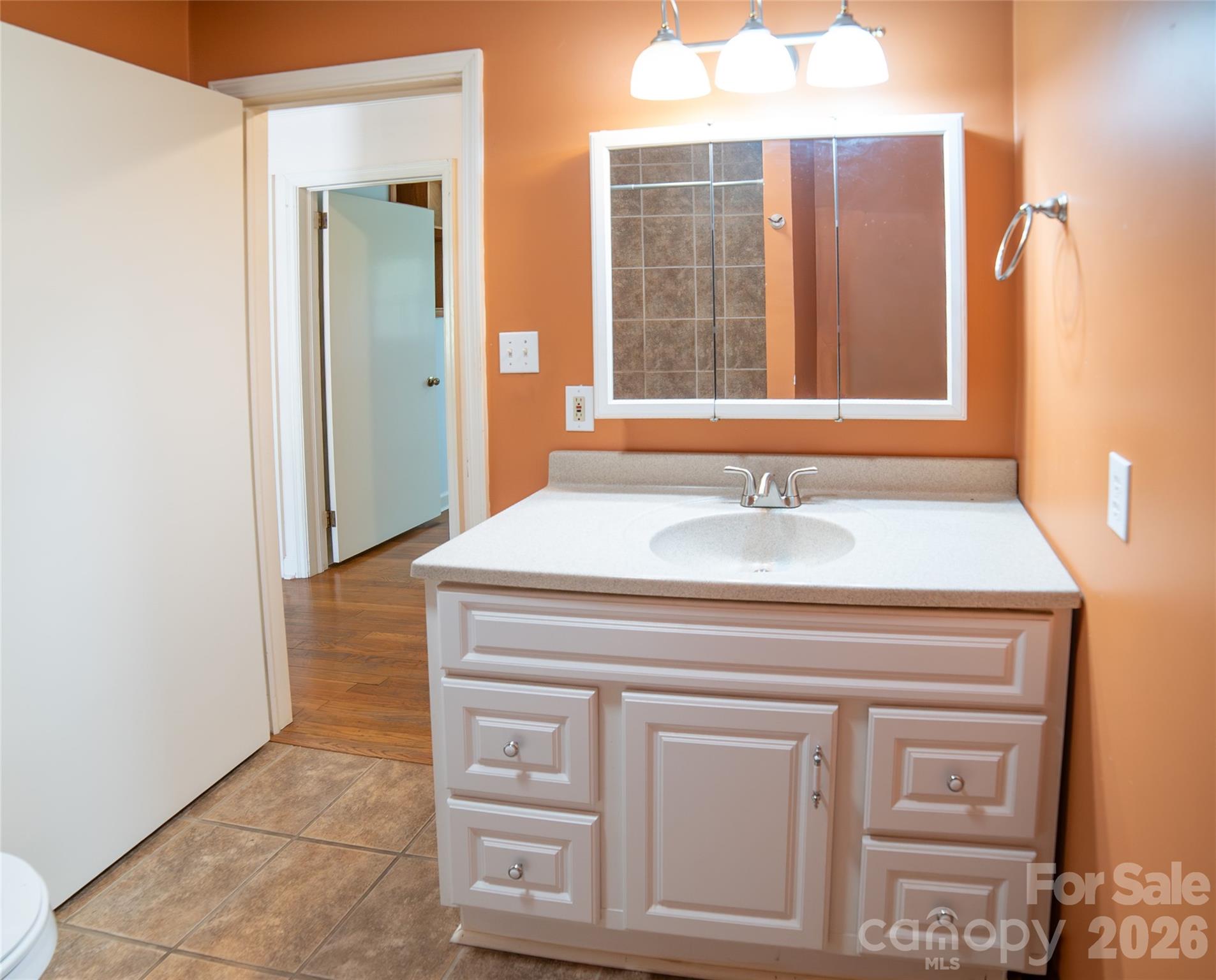 414 Patton Street Morganton, NC 28655 - Photo 13 of 37