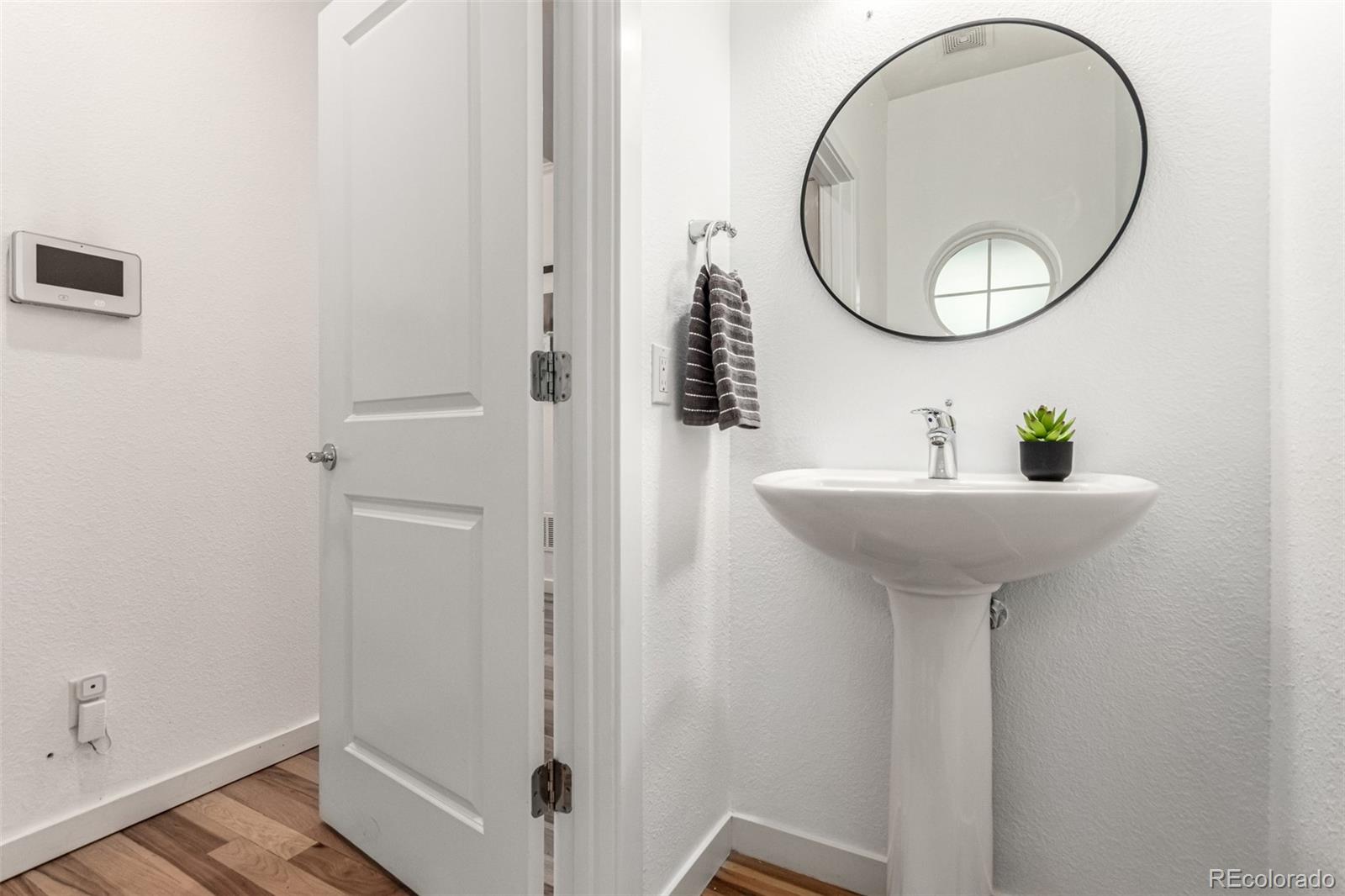 19 South Harrison Street Denver, CO 80209 - Photo 9 of 35