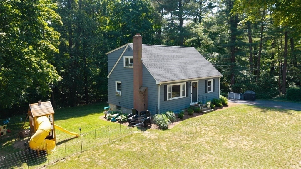 30 Chestnut Street Wrentham, MA 02093 - Photo 37 of 37