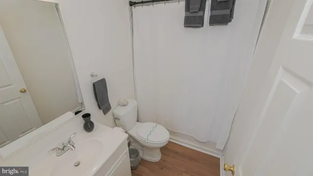 $2,100 | 128 North Rhode Island Avenue, Atlantic City, NJ 08401