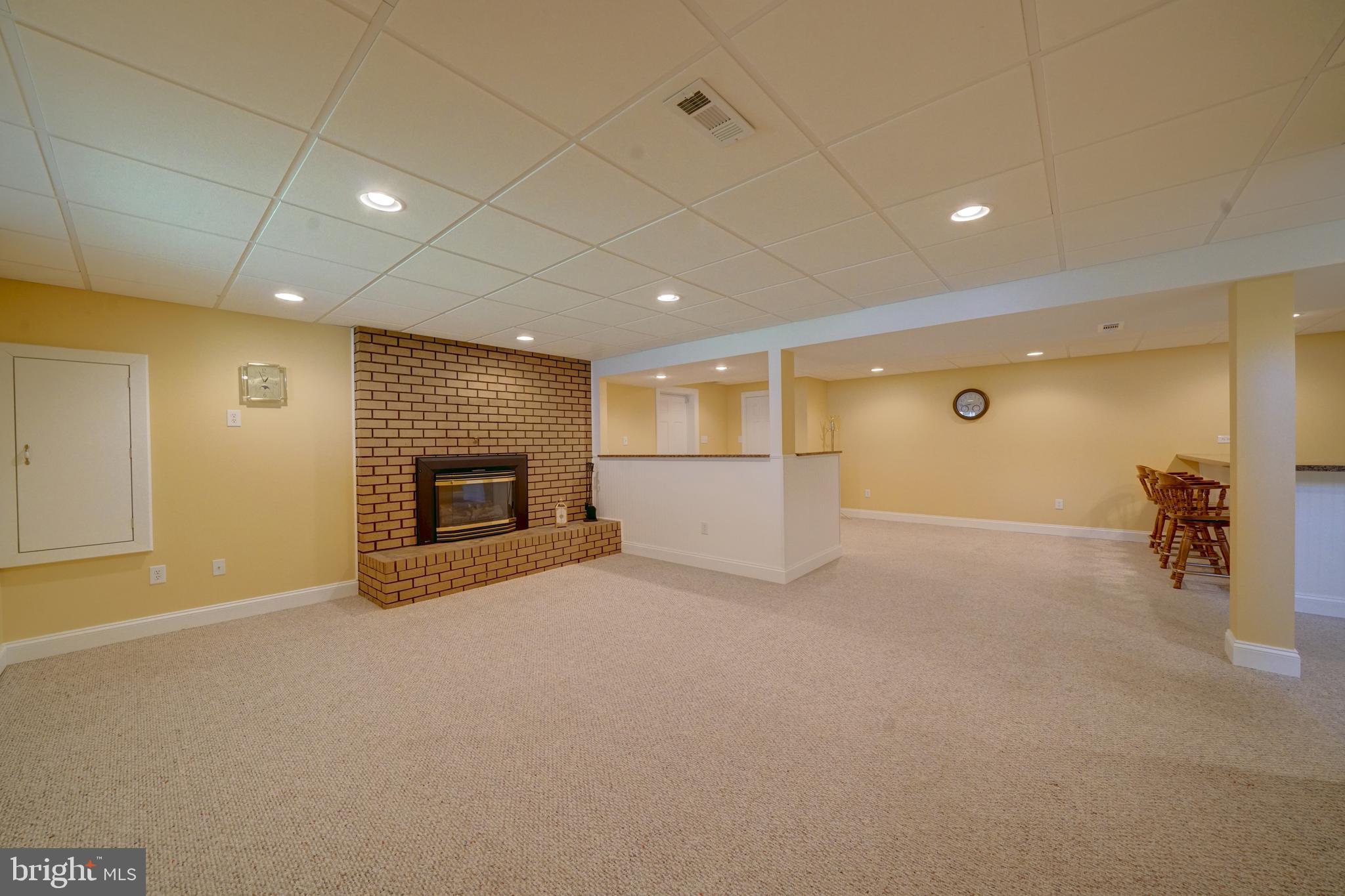 8900 Robin Place Laurel, MD 20708 - Photo 5 of 64 Gallery Image 5