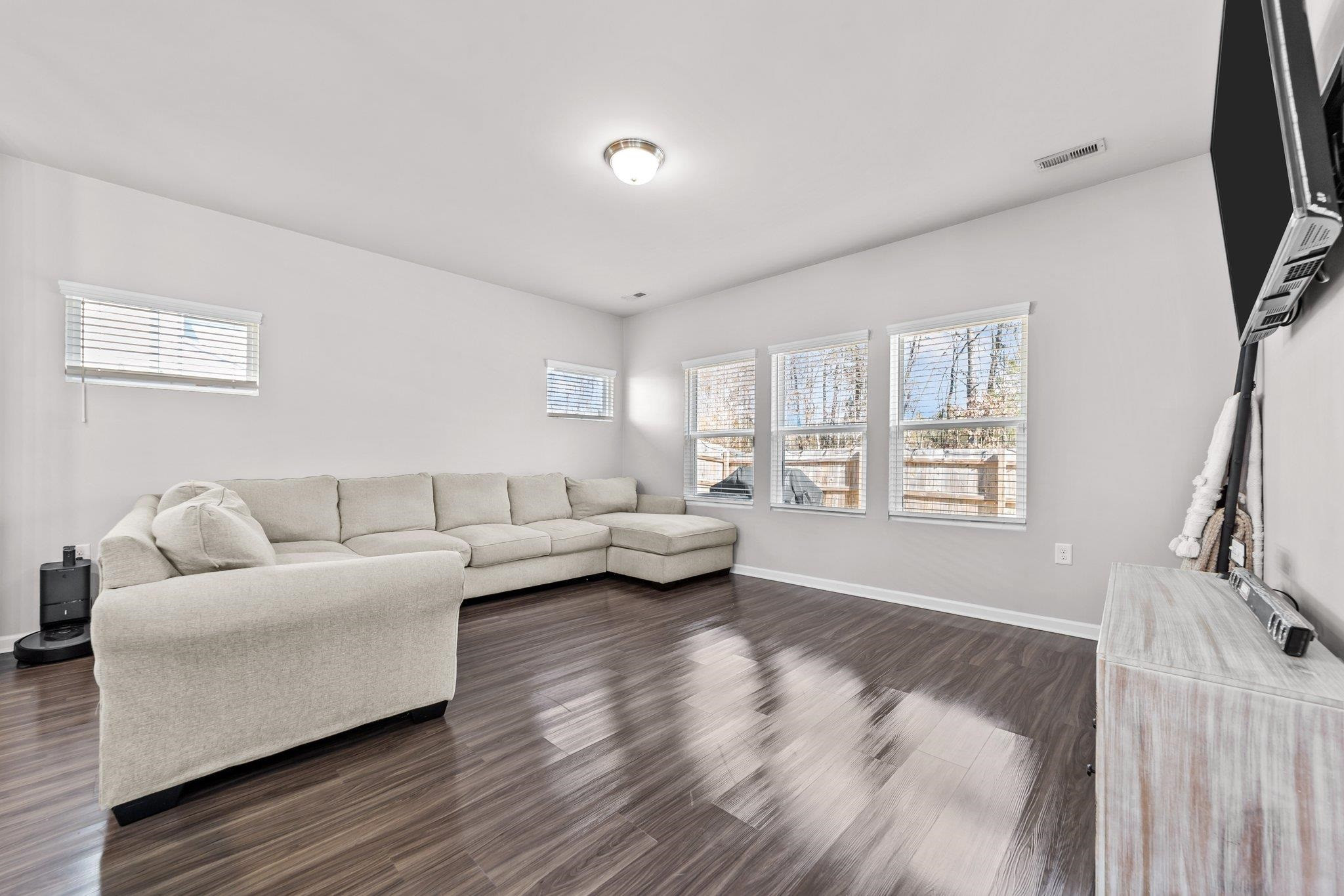 1405 Wrenn Road Durham, NC 27703 - Photo 15 of 28 Family Room
