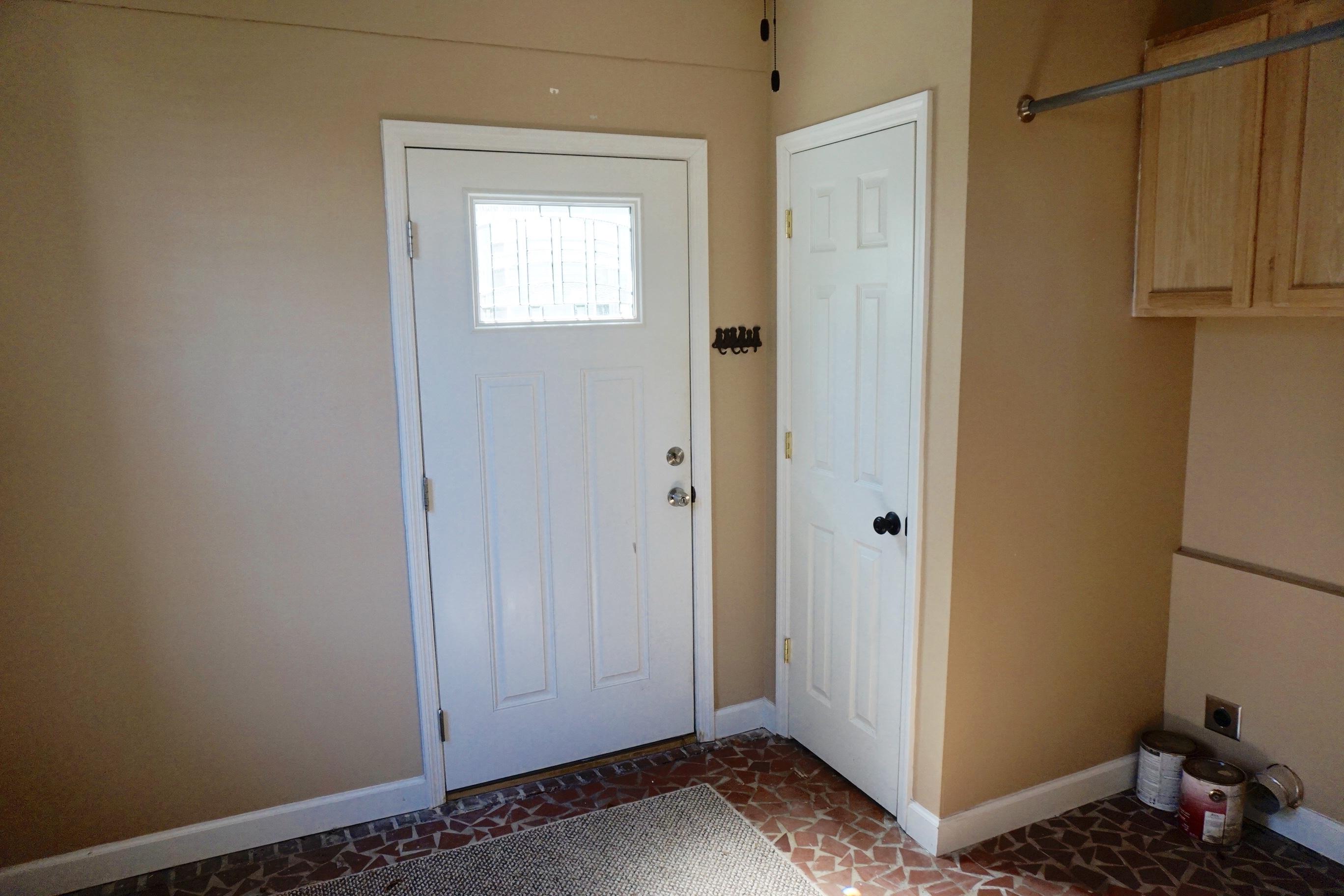 205 Tram Street Moncks Corner, SC 29461 - Photo 9 of 25 Laundry/Mud Room