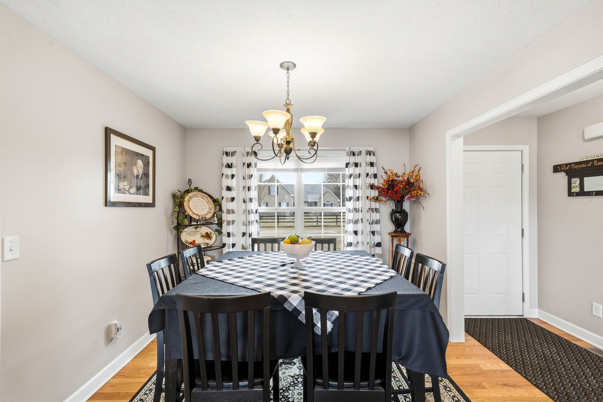 1931 Mural Lane Murfreesboro, TN 37127 - Photo 42 of 47 a dining room with furniture and window