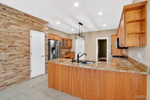 $490,000 | 6114 Red Bird Lane, Waterloo, IL 62298