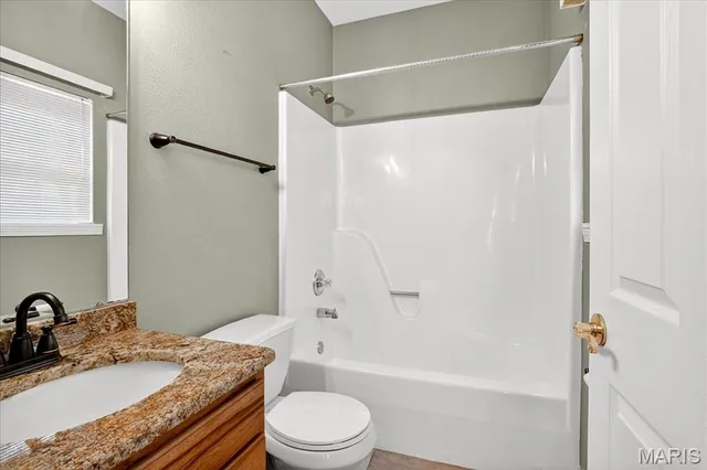 $490,000 | 6114 Red Bird Lane, Waterloo, IL 62298