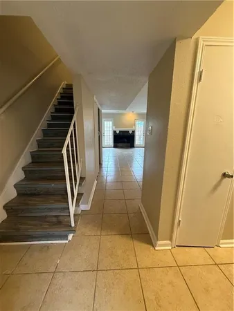 $1,100 | 200-203 Sandra Del Mar Drive, Mandeville, LA 70448